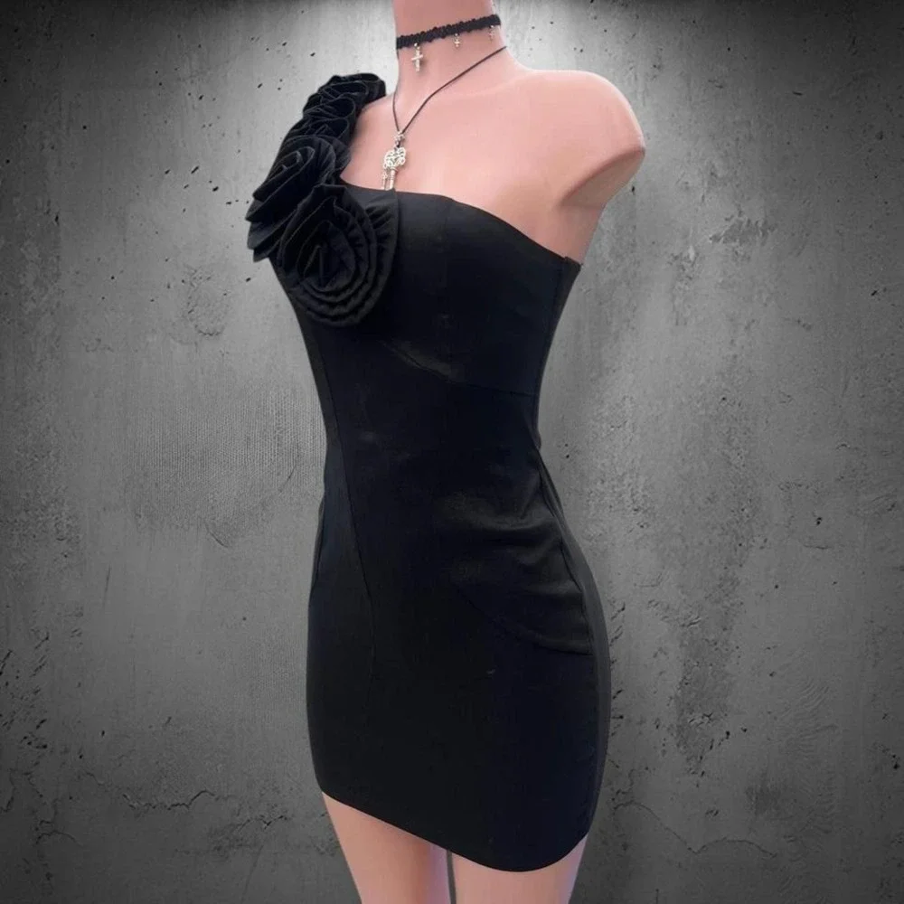 Vintage Daisy One Shoulder Rosette Mini Bodycon Dress - Picture 3 of 6